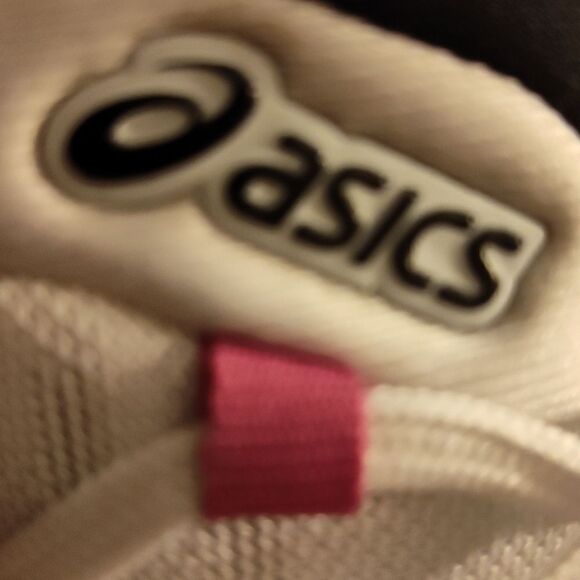 Asics Gel-pulse 13 Amplifoam(slightly discolored at top) - Picture 7 of 8